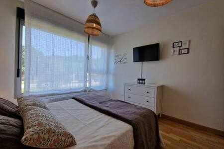 Apartamento Con Piscina Apartman Llanes Kültér fotó